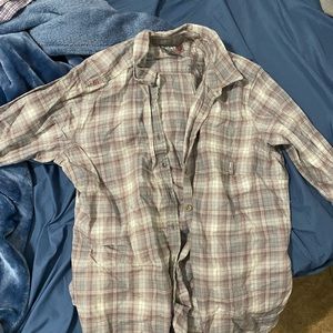 Woman’s Ariat FR Shirt